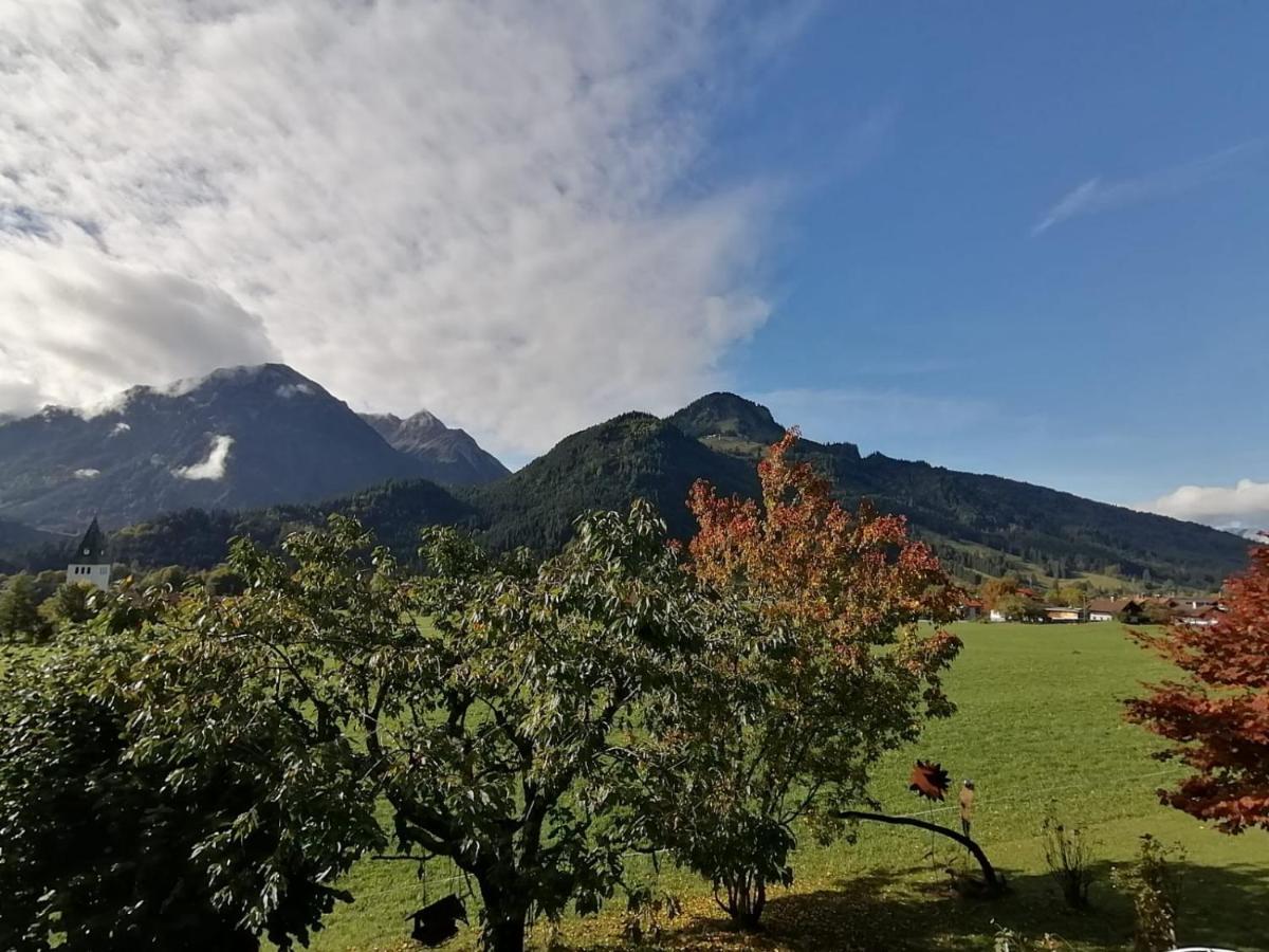 Alpenstyle Ferienwohnung mit Südbalkon in Geisteier's Hüs Bad Oberdorf Exterior foto